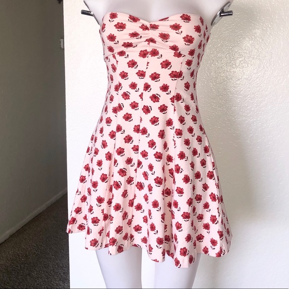 Forever 21 Dresses & Skirts - π Light Pink with red floral dress Forever 21 Dresses & Skirts - π Light Pink with red floral dress